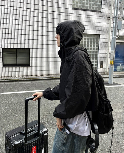 arc-in crop hood windbreaker
