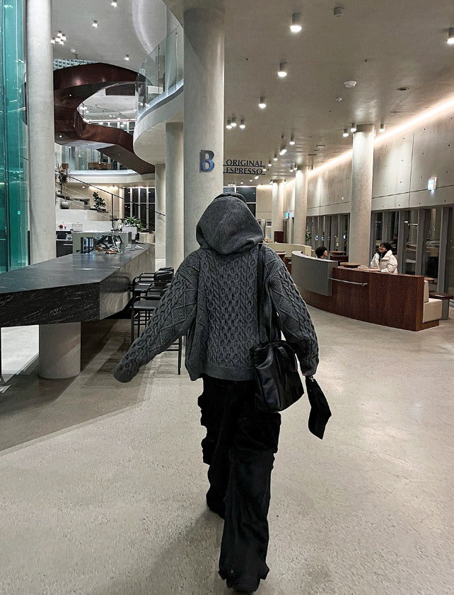 multi pocket cargo denim pants