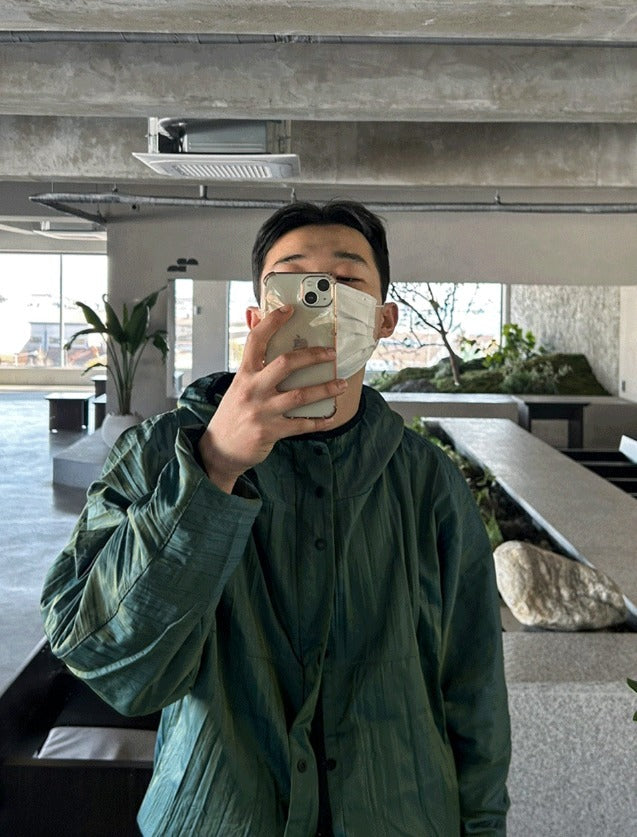 Bi-Wrinkle Hooded Windbreaker