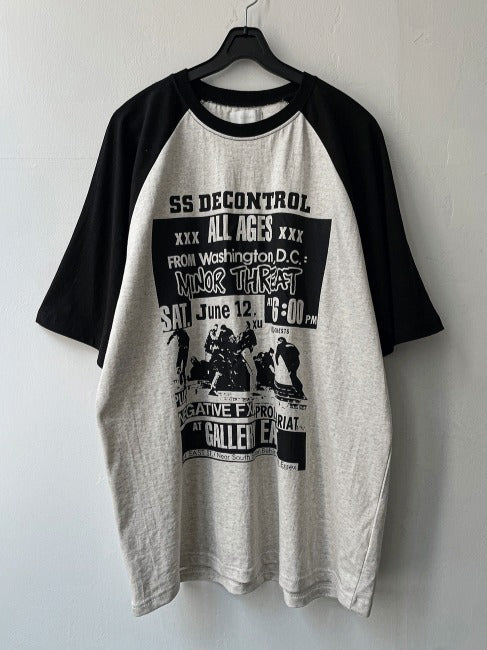 dwell control raglan short-sleeved T-shirt