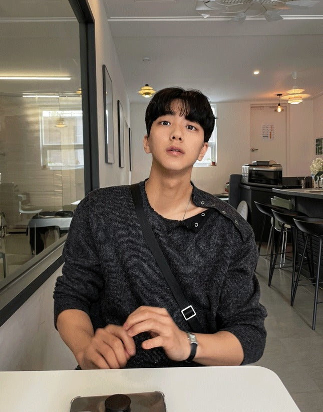 open five button golgi round knit