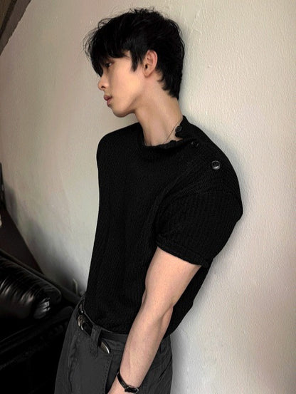 Muscle Fit  Henley Neck Short Sleeve Knit