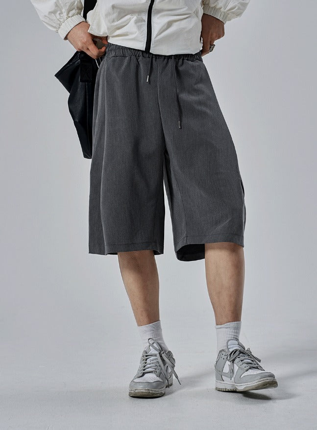 Half-Banding Bermuda Shorts