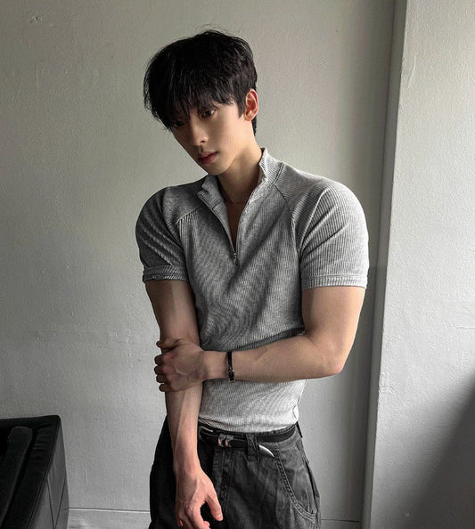 Muscle Fit Half-Zip Short Sleeve Tee