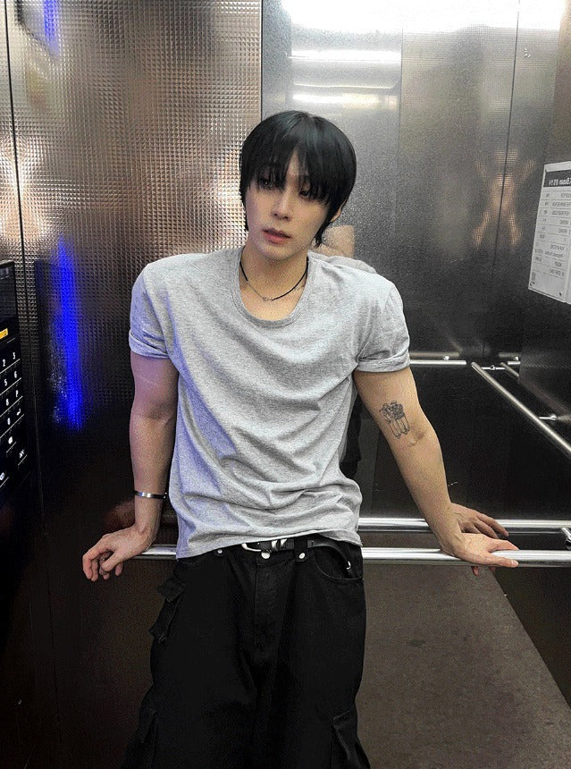 Cropped Muscle Fit T-shirt