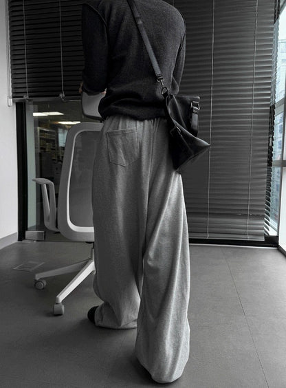 Super Wide 4 Tuck Training Pants