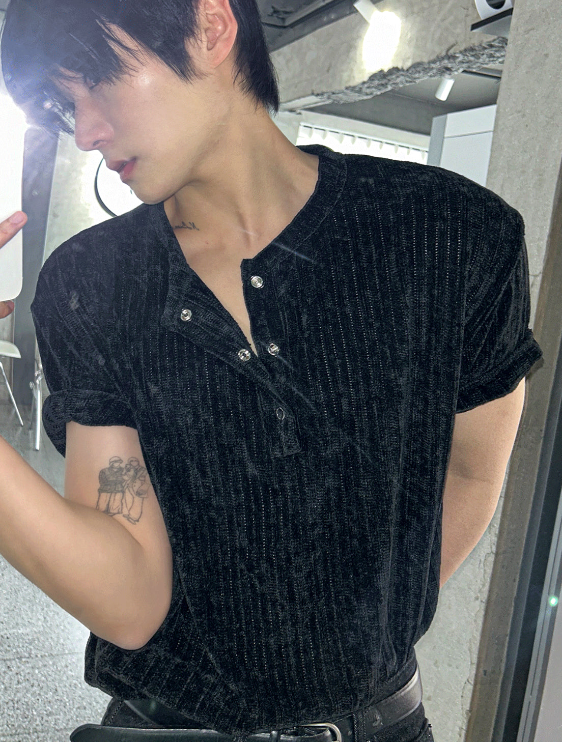 Beloa Golgi Henley Neck Short Sleeve