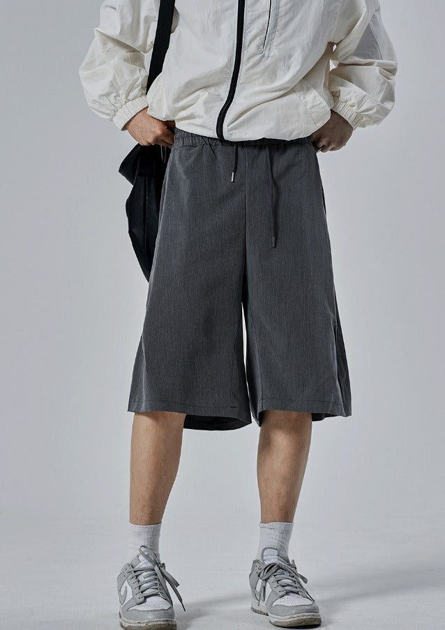 Half-Banding Bermuda Shorts