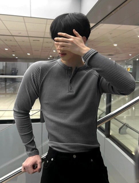 Henry neck muscle fit Raglan V-neck knitwear
