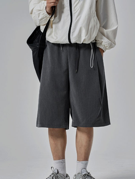 Half-Banding Bermuda Shorts