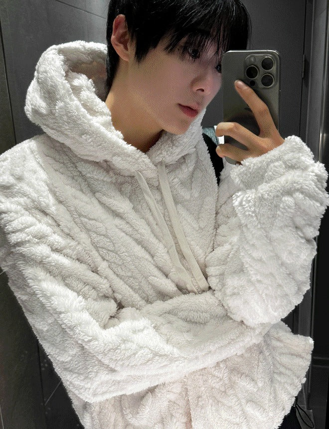 New Cable Wool Hood